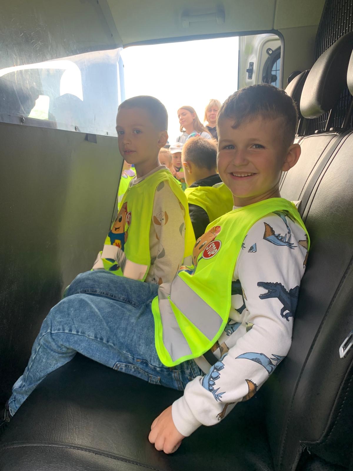 00a9a915 6362 47db a2a3 c8bf837db66c